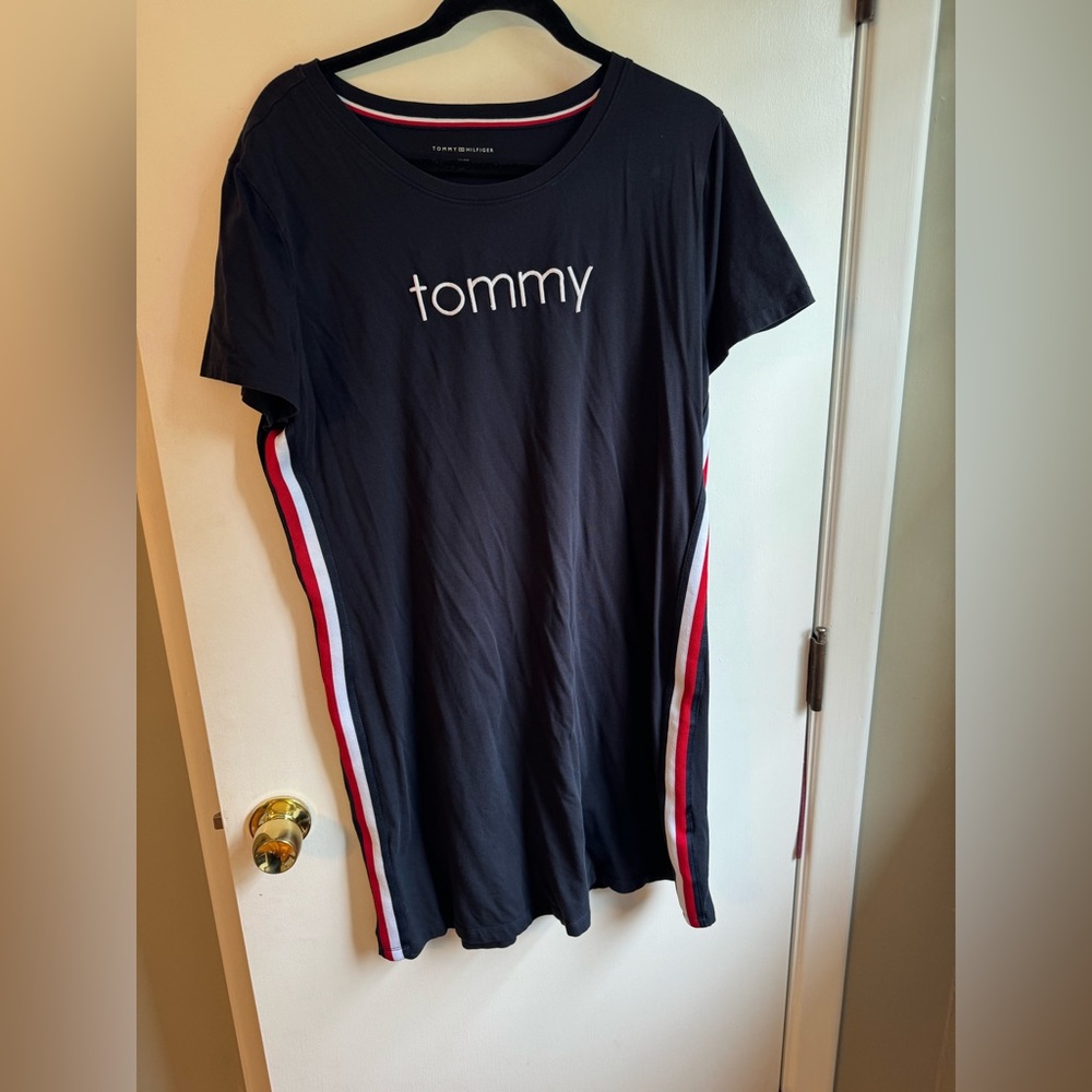 TOMMY HILFIGER T-SHIRT DRESS